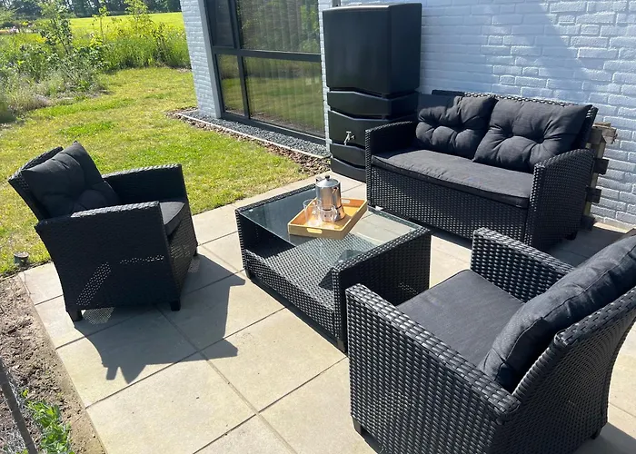 Weidezicht Nyaraló *